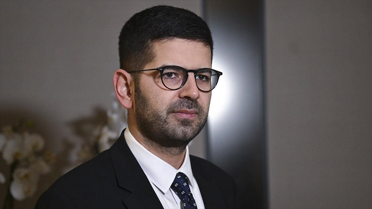 LONDRA (AA) – Dağlıoğlu, İngiltere’nin başkenti Londra’da, AA muhabirine, Türkiye’ye