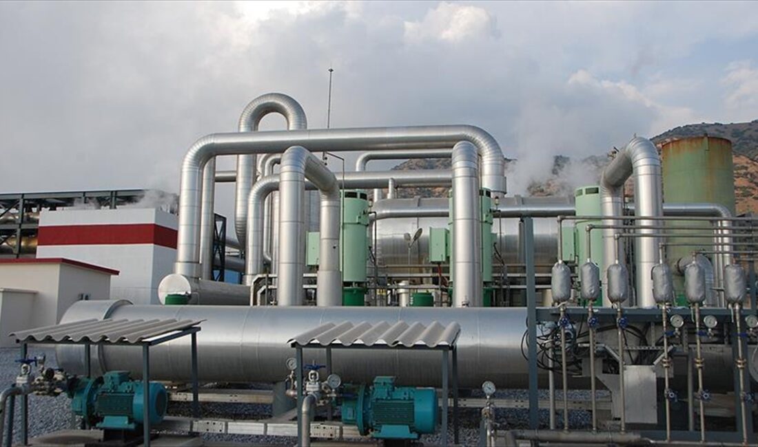 Jeotermal Elektrik Santral Yatırımcıları Derneği (JESDER) Başkanı Ufuk Şentürk, jeotermal