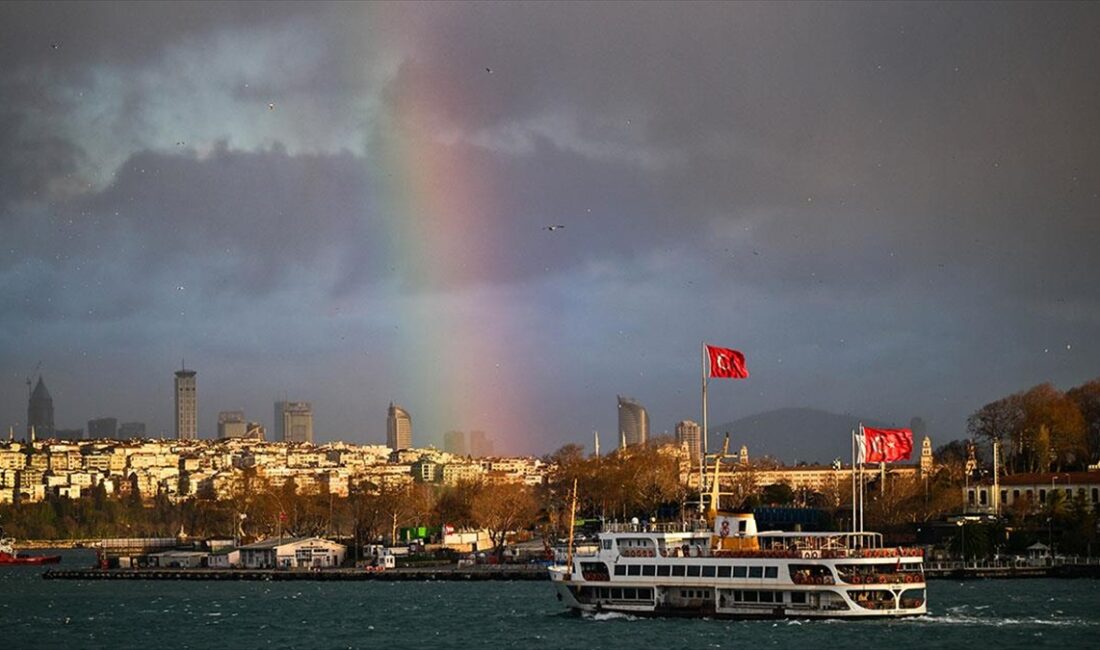 Türkiye genelinde, bahar aylarında sıcaklıkların mevsim normallerinin üzerinde seyretmesi ve