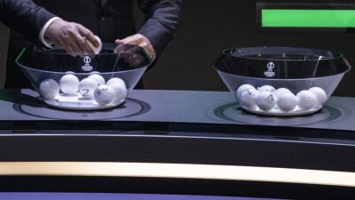 Avrupa Ligi'nde play-off turunu geçmesi halinde Galatasaray'ın, Avrupa Konferans Ligi'nde