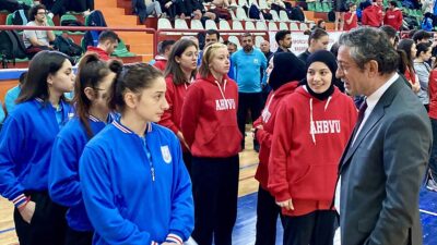 Türkiye Üniversite Sporları Federasyonu Başkanı Prof. Dr. Mehmet Günay, üniversitelerdeki