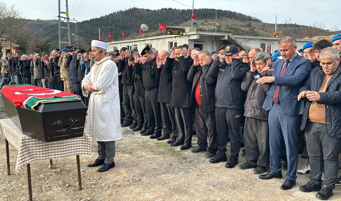 ZONGULDAK (AA) – Gelik beldesinde dün akşam meydana gelen göçükte