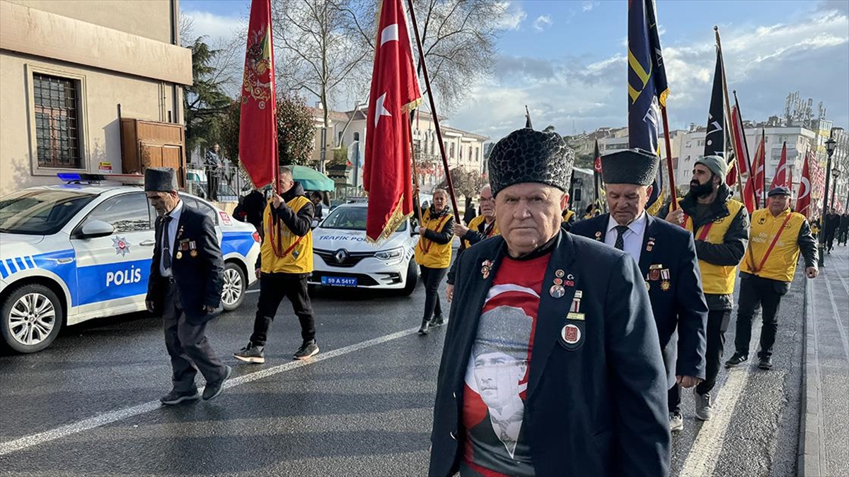 TEKİRDAĞ (AA) – 57. Alay Yürüyüş Komitesi’nin organizasyonunda bir araya