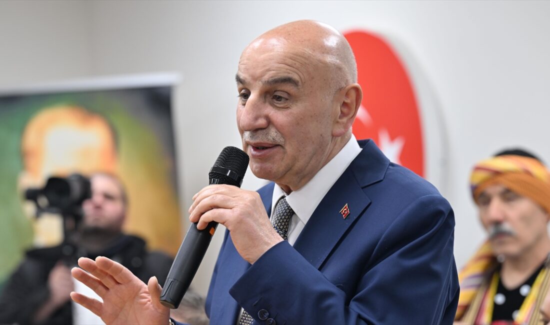Cumhur İttifakı'nın Ankara Büyükşehir Belediye (ABB) Başkan adayı Turgut Altınok,