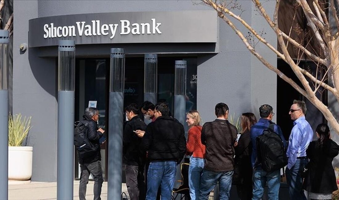 Geçen yıl mart ayında Silikon Vadisi Bankası, Signature Bank ve