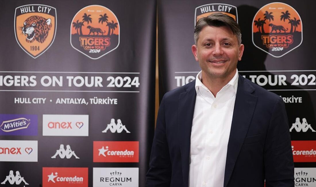 İngiltere Championship ekiplerinden Hull City'nin başkan vekili Tan Kesler, Türk