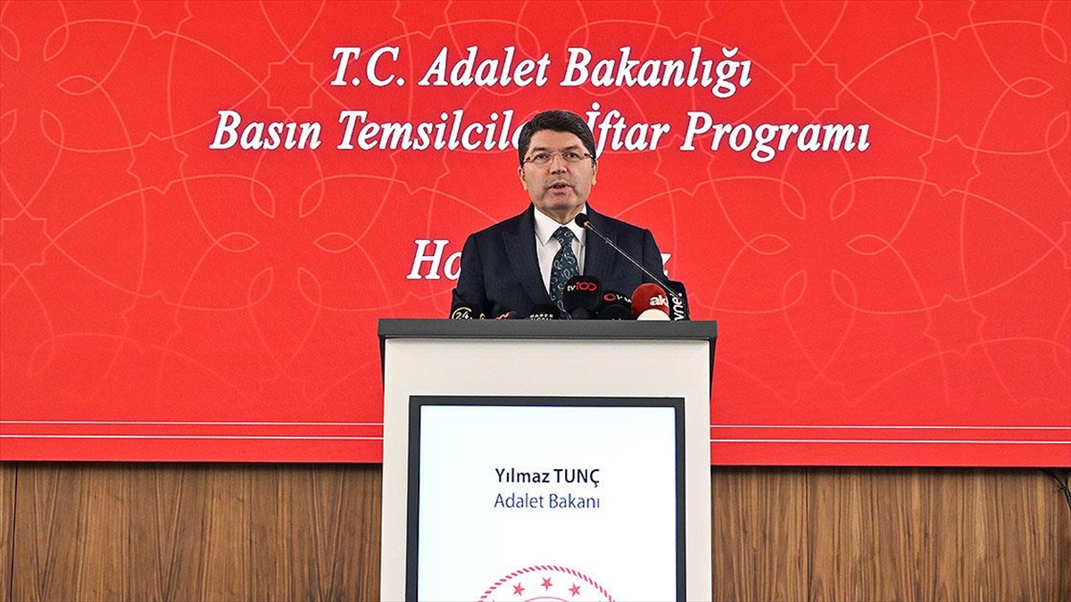 Adalet Bakanı Yılmaz Tunç, 9. Yargı Paketi'ne ilişkin çalışmaların sürdüğünü