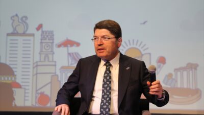 ANTALYA (AA) – Adalet Bakanı Yılmaz Tunç, "Türkiye Yüzyılı"nda, Cumhuriyet'in