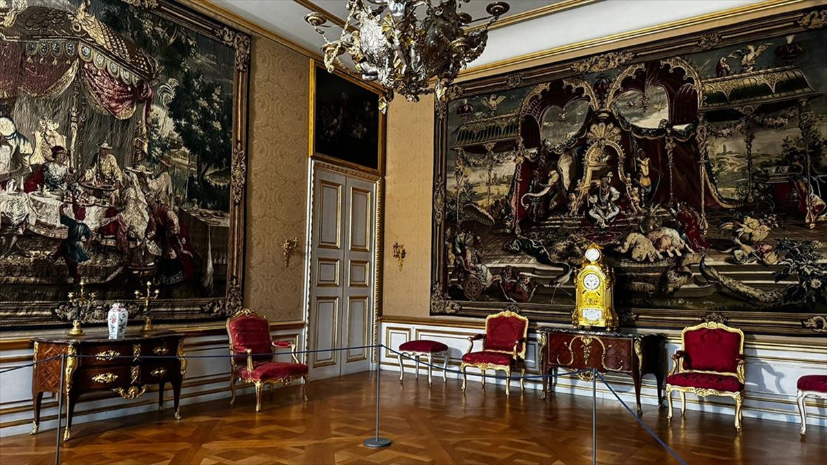Alman Wittelsbach hanedanı hükümdarlarının kraliyet sarayı "Residenz Muenchen" (Münih Rezidansı),