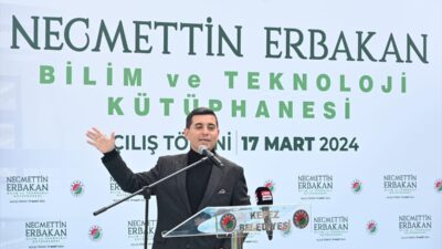 - "Antalya'da 5 yılda 22 kütüphane açmış olmak, bu egale