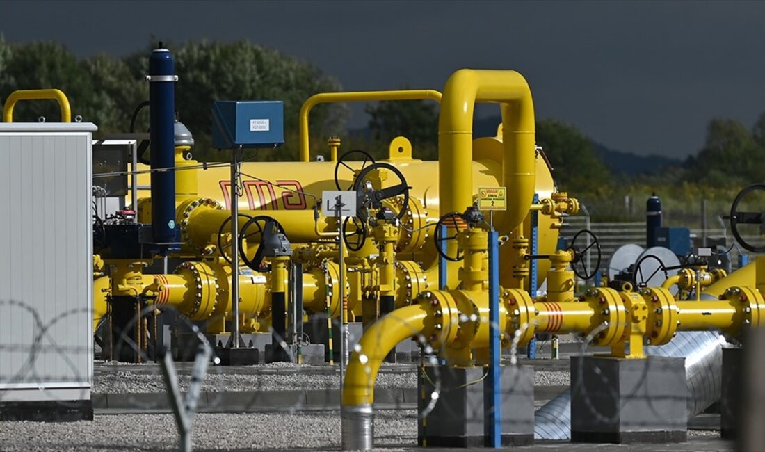 Avrupa'nın sıvılaştırılmış doğal gaz (LNG) terminalleri için 44,4 milyar avro