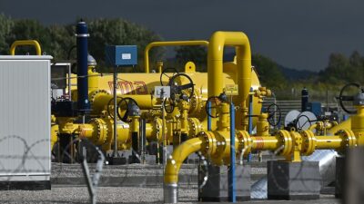Avrupa'nın sıvılaştırılmış doğal gaz (LNG) terminalleri için 44,4 milyar avro