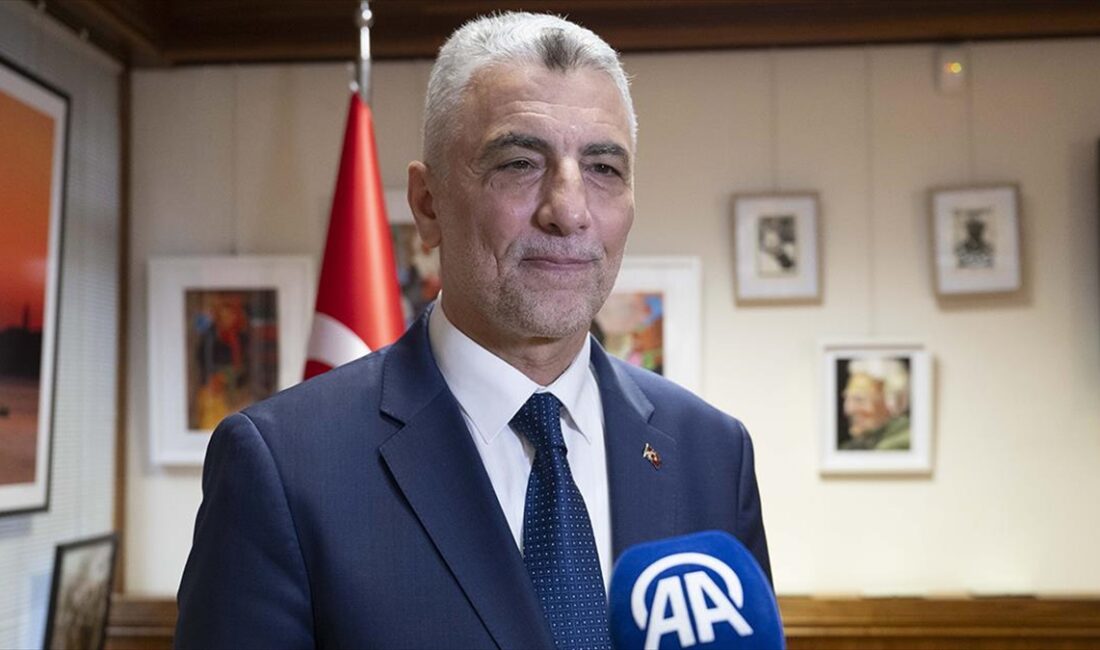 Bakan Bolat: Birleşik Krallık ile STA güncelleme müzakereleri teknik olarak 10 Haziran'da başlayacak Ticaret Bakanı Ömer Bolat, Türkiye ile Birleşik Krallık arasındaki serbest