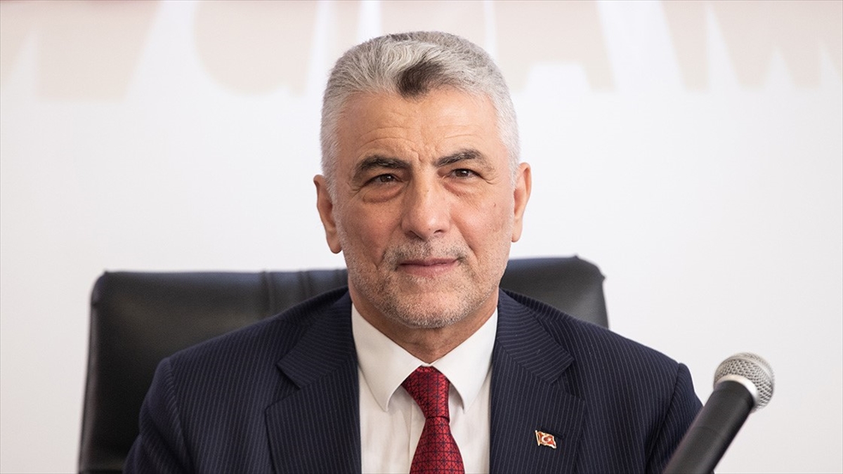 Ticaret Bakanı Ömer Bolat, "Yıllıklandırılmış cari işlemler açığı Mayıs 2023'te