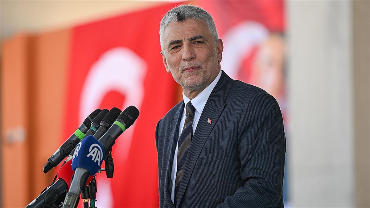 Ticaret Bakanı Ömer Bolat, "18 serbest bölgemizden geçen yıl elde