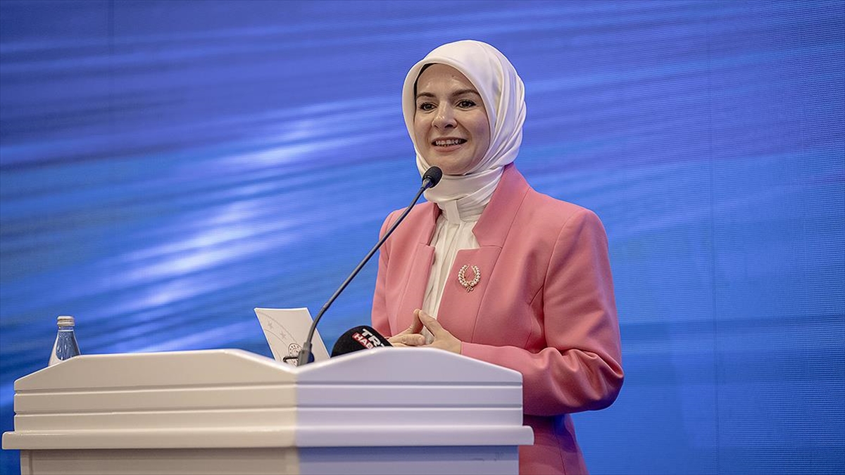 Aile ve Sosyal Hizmetler Bakanı Mahinur Özdemir Göktaş, "Medyanın ticari