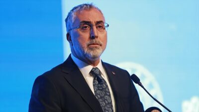 Çalışma ve Sosyal Güvenlik Bakanı Işıkhan, toplu sözleşme ikramiyesinin iptaline