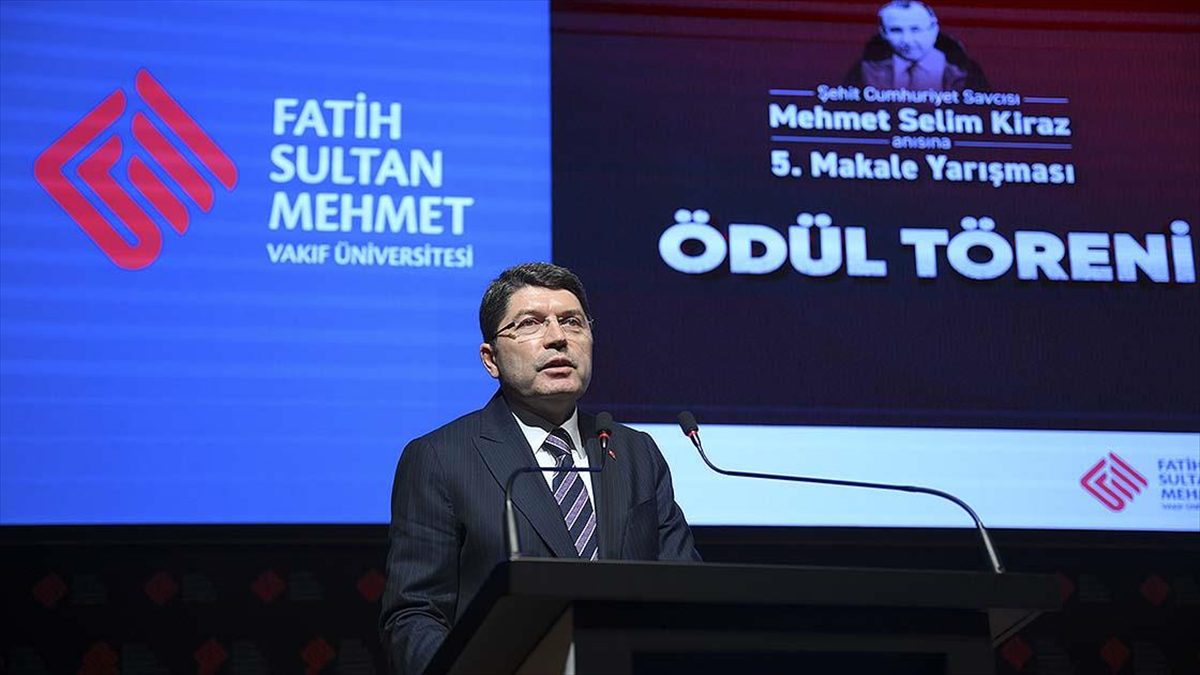 Adalet Bakanı Tunç, "Savcı Mehmet Selim Kiraz'a sıkılan o kurşun,