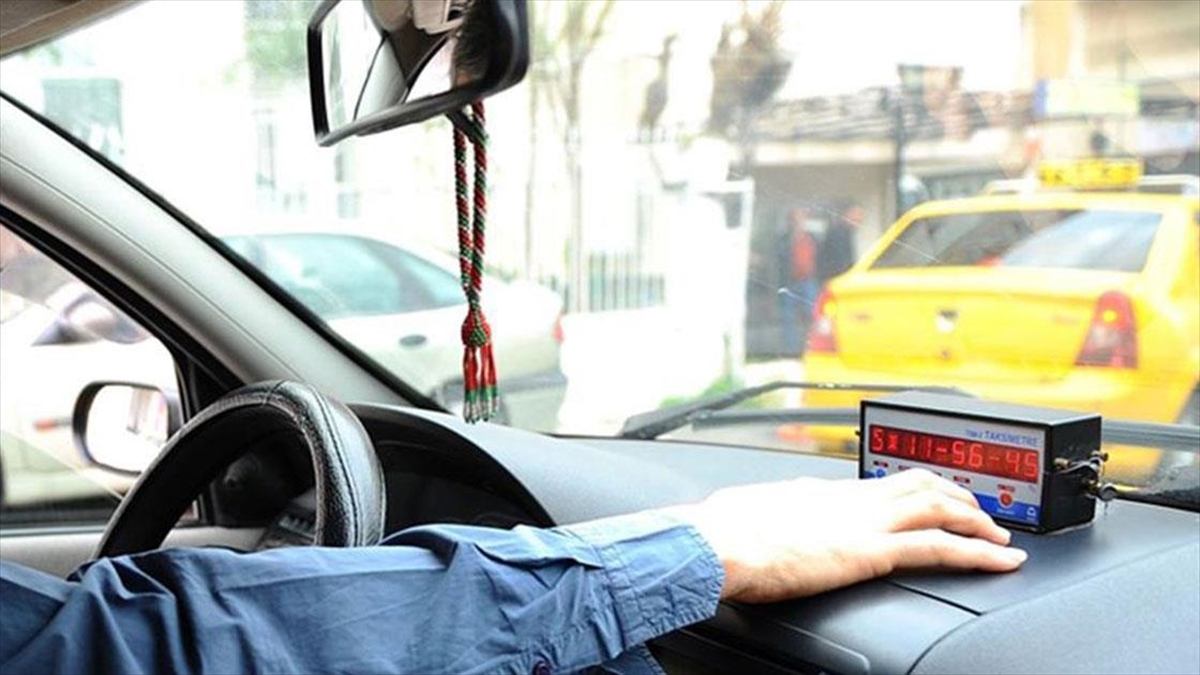 İSTANBUL (AA) – İstanbul Trafik Denetleme Şube Müdürlüğüne bağlı sivil