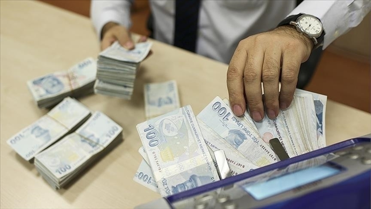 Belirli katılımcılara bireysel emeklilik sisteminden (BES) çıkmadan nakit ihtiyaçlarına çözüm