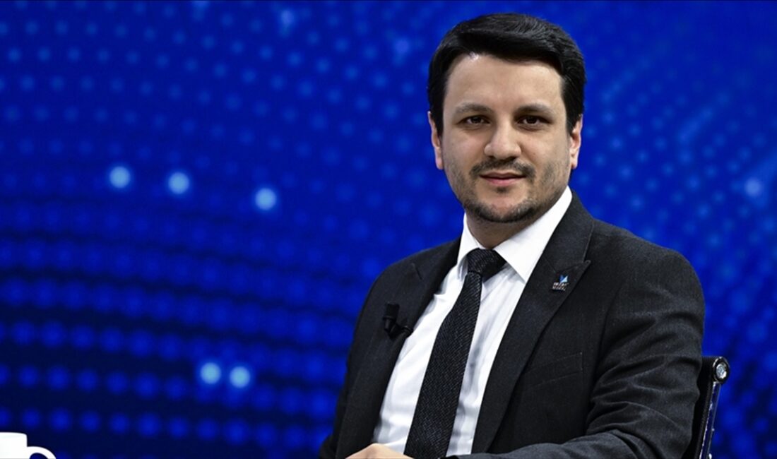 Bilişim Vadisi Genel Müdürü Tüzgen, bünyelerindeki 600 civarında firmanın yeni