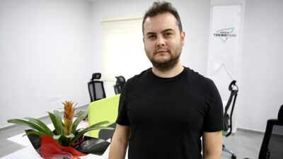 Giresun Teknopark'ta faaliyet gösteren firmanın geliştirdiği bitki ve bitki hastalıklarını