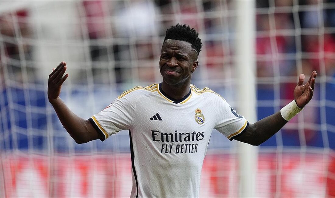 Real Madrid'de forma giyen Brezilyalı futbolcu Vinicius Junior, son dönemlerde