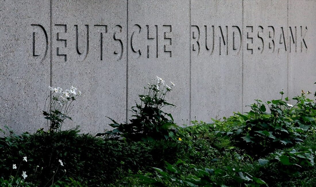Almanya Merkez Bankası (Bundesbank), Alman sanayi ürünlerine yurt içi ve