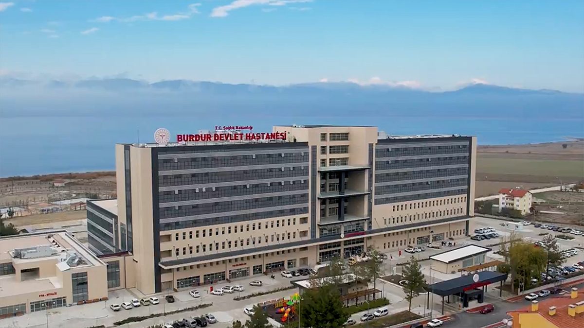 Sağlık Bakanı Fahrettin Koca, geçen aralık ayında hizmete açılan Burdur