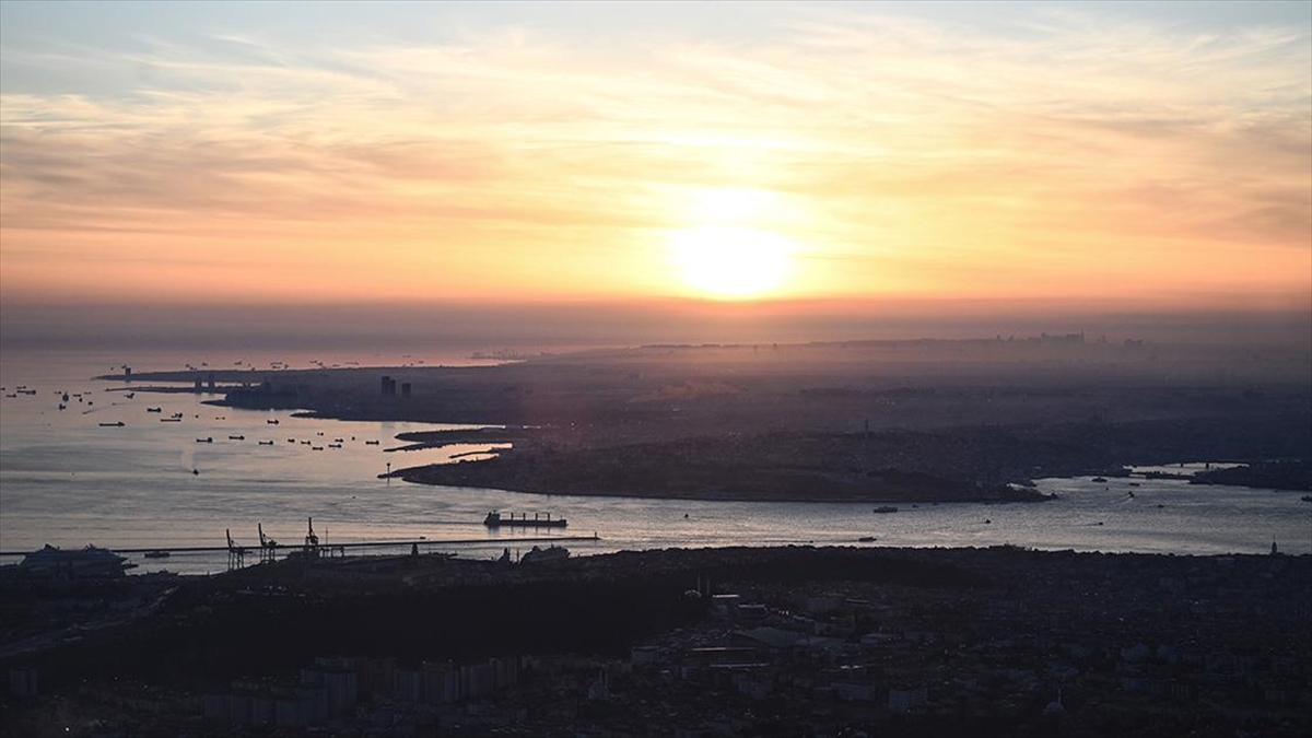 İstanbul İl Müftülüğünce Çamlıca Kulesi'nde ramazan öncesi "Ay'ın görünüm izlencesi"