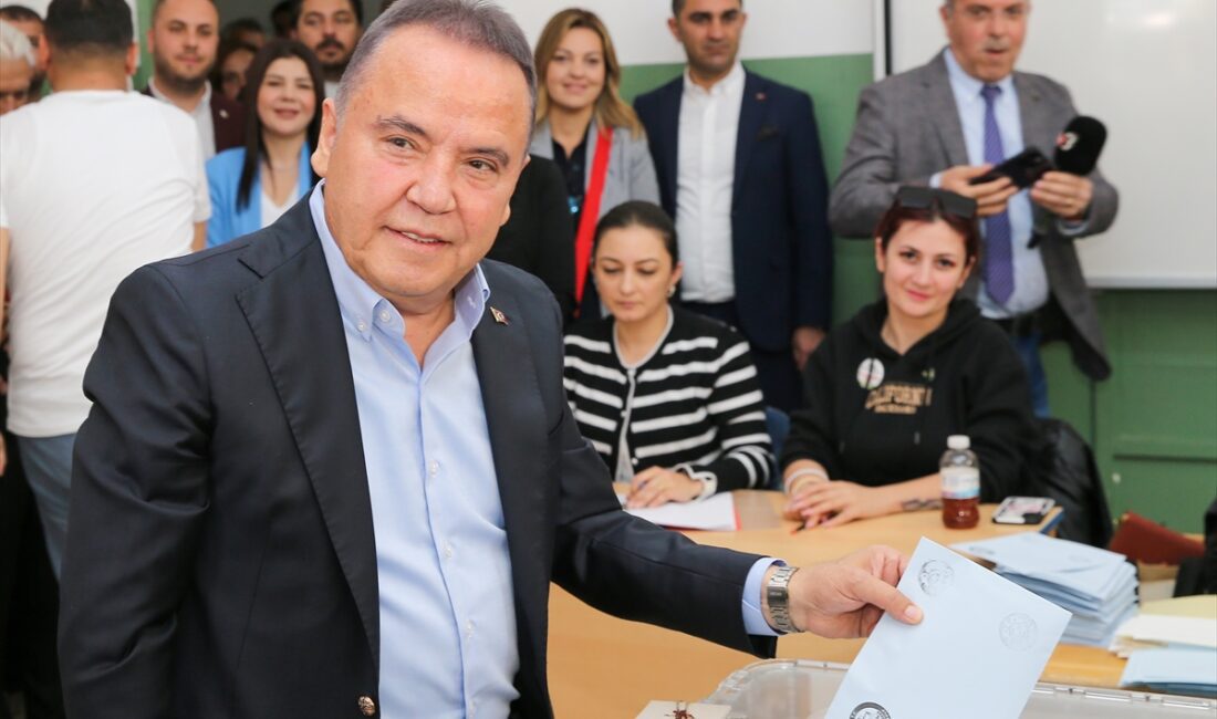 - "Bütün vatandaşlarımız özgürce demokrasi inancıyla oylarını kullanacaklar"