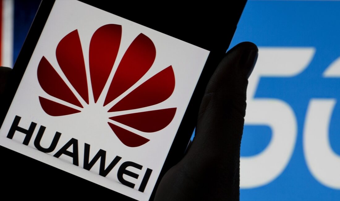 Çinli telekomünikasyon ve teknoloji şirketi Huawei, ABD’nin yaptırımlarına rağmen, tüketici