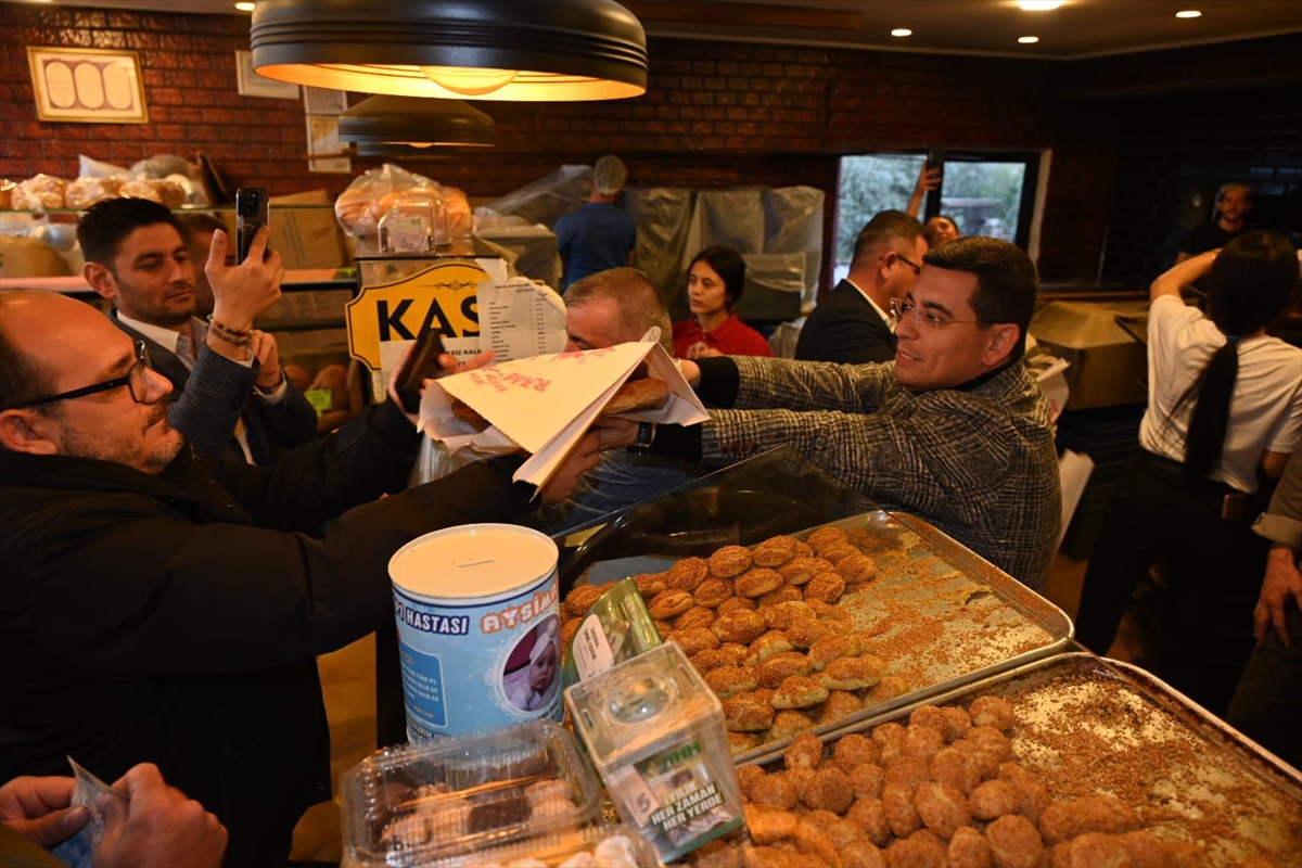 Cumhur İttifakı'nın adayı Tütüncü, seçim çalışmalarını sürdürüyor