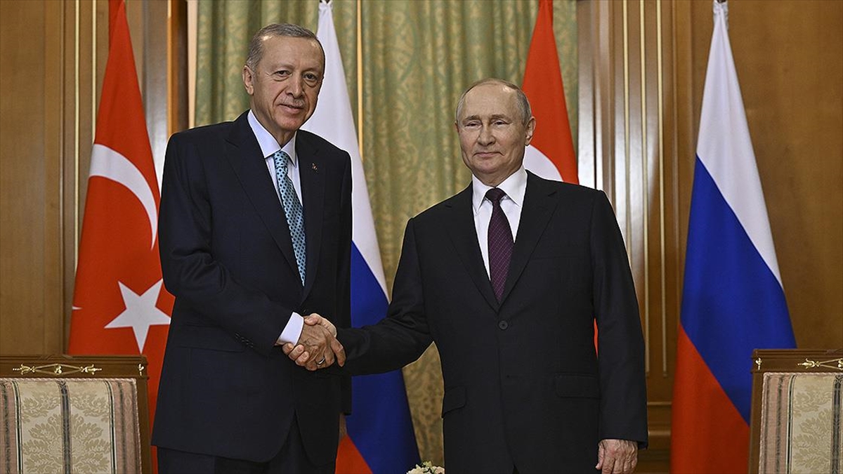 Cumhurbaşkanı Recep Tayyip Erdoğan, telefonda görüştüğü Rusya Devlet Başkanı Vladimir