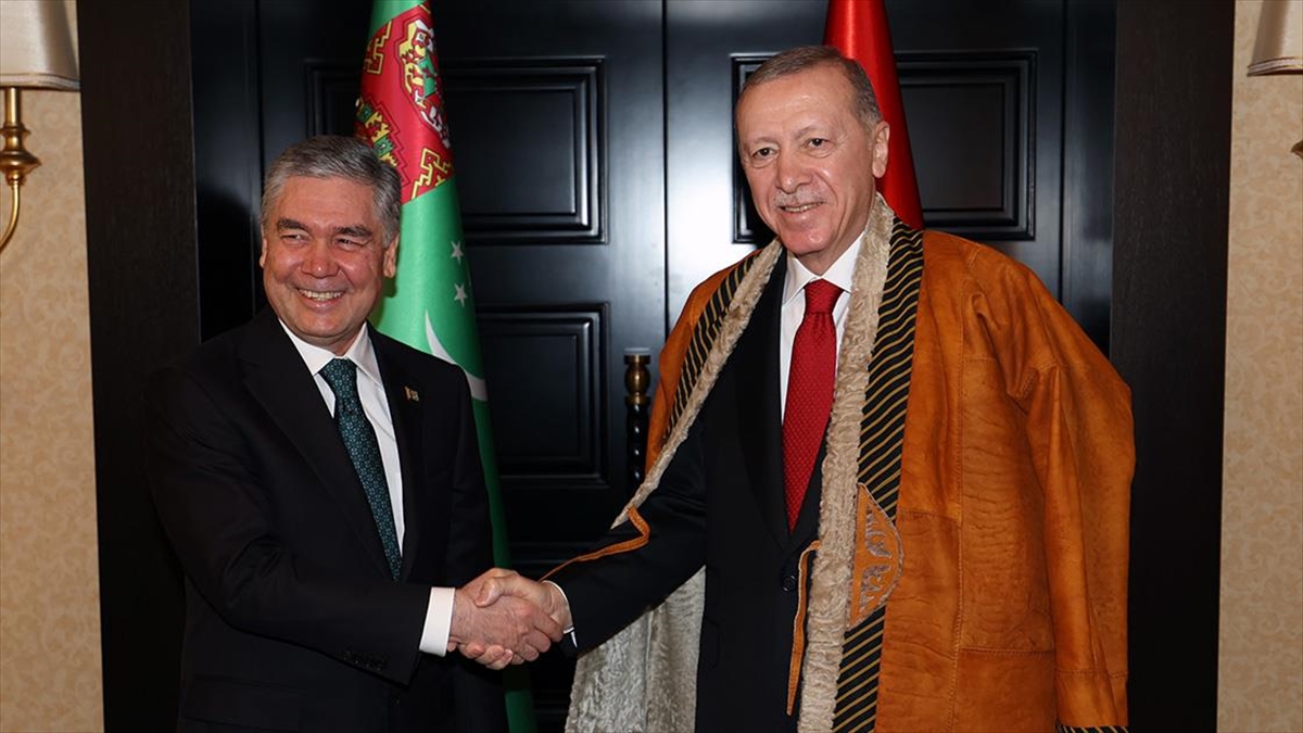 Cumhurbaşkanı Recep Tayyip Erdoğan, Türkmenistan Milli Lideri ve Halk Maslahatı