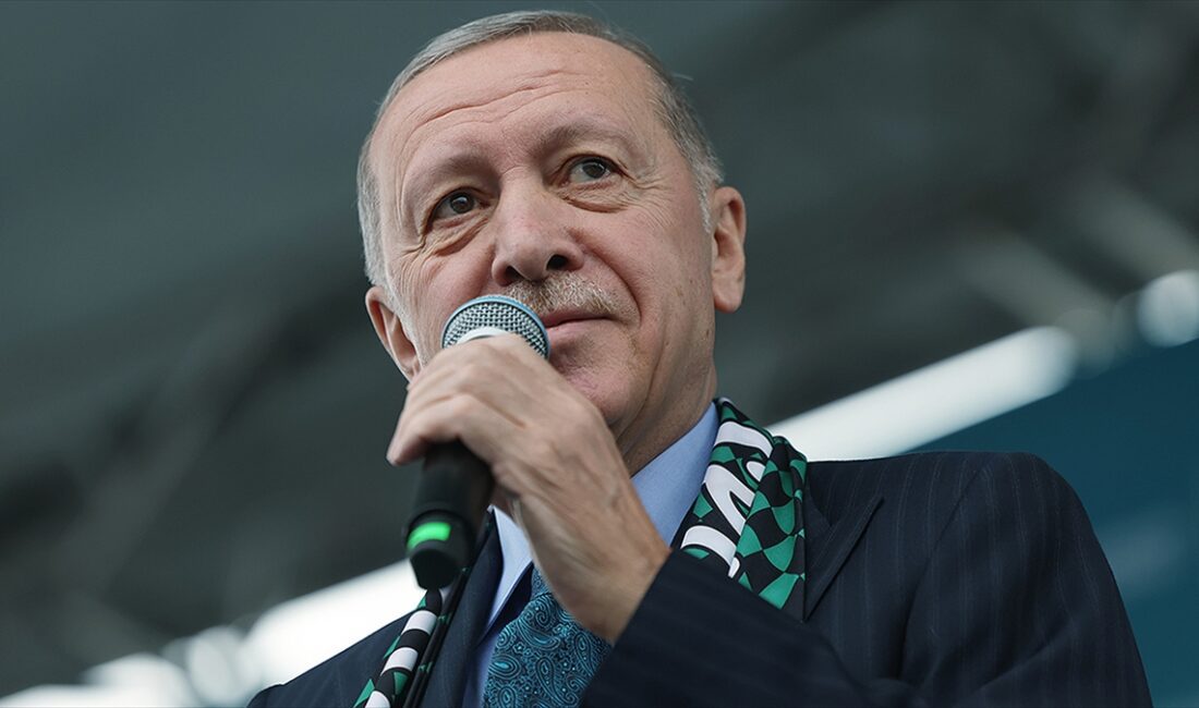 Cumhurbaşkanı Erdoğan, "Deprem bölgesinin imarı yanında, Marmara'dan başlayarak riskli yerleşim