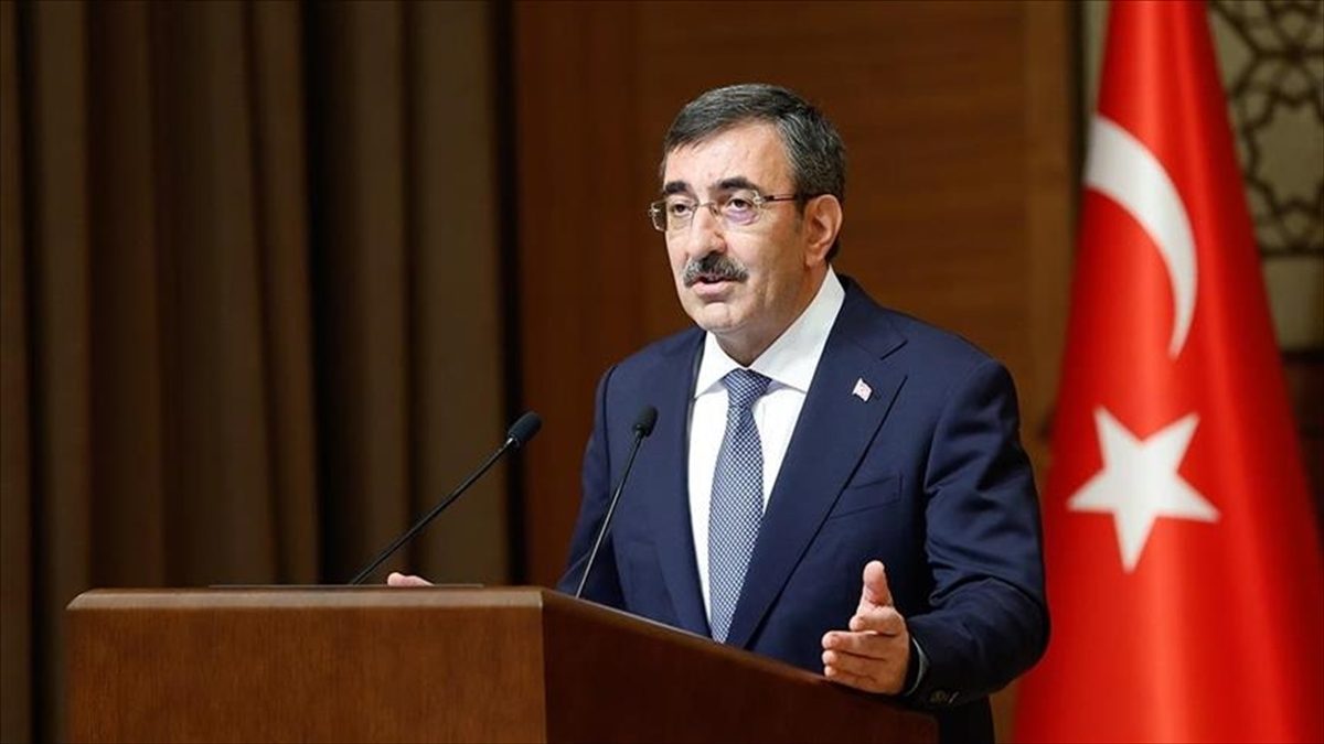Cumhurbaşkanı Yardımcısı Cevdet Yılmaz, "Döviz ihtiyacımızın azaldığı, döviz finansmanına erişim