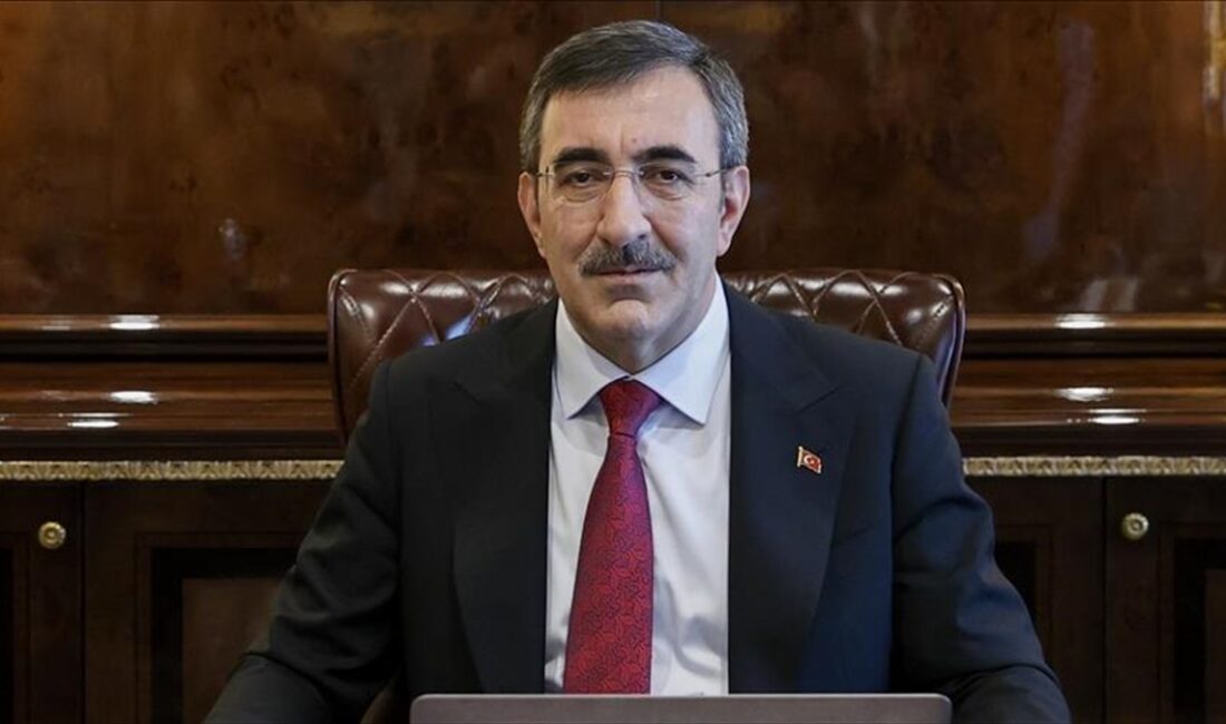 Yılmaz, Habertürk canlı yayınında gündeme ilişkin değerlendirmelerde bulundu, soruları yanıtladı.