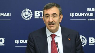 Cumhurbaşkanı Yardımcısı Yılmaz, "Özellikle nitelikli yatırımcılarımızı ve ihracatçılarımızı desteklemeye devam