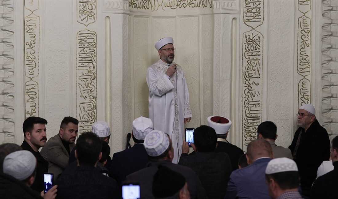 Diyanet İşleri Başkanı Ali Erbaş, "Mübarek aylar, mübarek günler ve