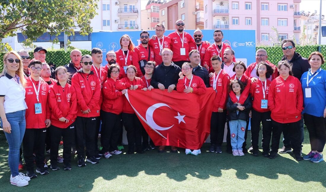 Antalya'da düzenlenen 2. Down Sendromlular Dünya Spor Oyunları'nda (Trisome Oyunları)