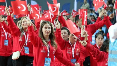 Gençlik ve Spor Bakanı Bak, 2. Down Sendromlular Dünya Spor