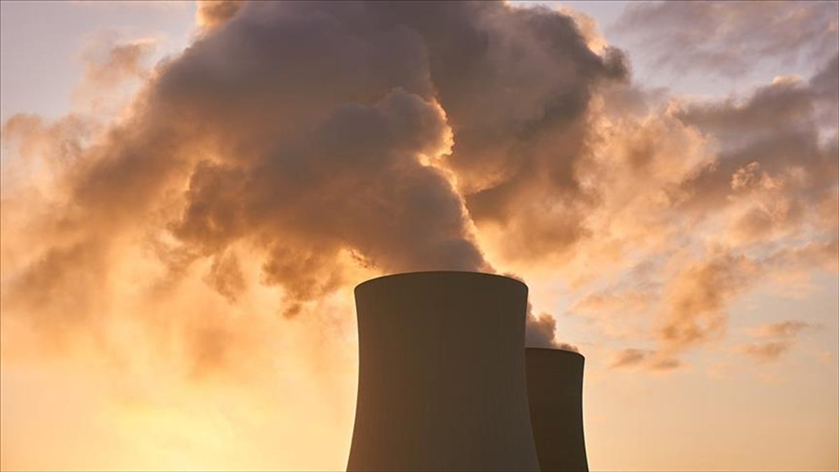 Dünyada 12 ülke 2030'a kadar 62 bin 300 megavatlık nükleer