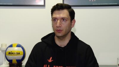 Eczacıbaşı Dynavit Kadın Voleybol Takımı Başantrenörü Ferhat Akbaş, hedeflerinin hem