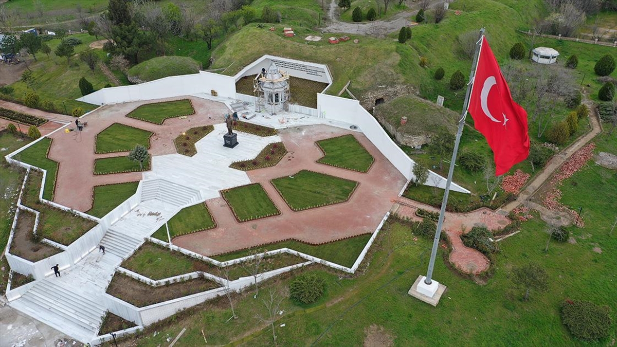 Edirne müdafi Şükrü Paşa'nın kabri ve anıtının da bulunduğu, kent