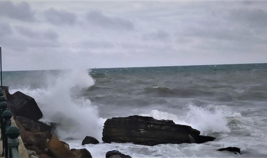 Meteoroloji Genel Müdürlüğünden Ege Denizi için fırtına uyarısında bulunuldu.