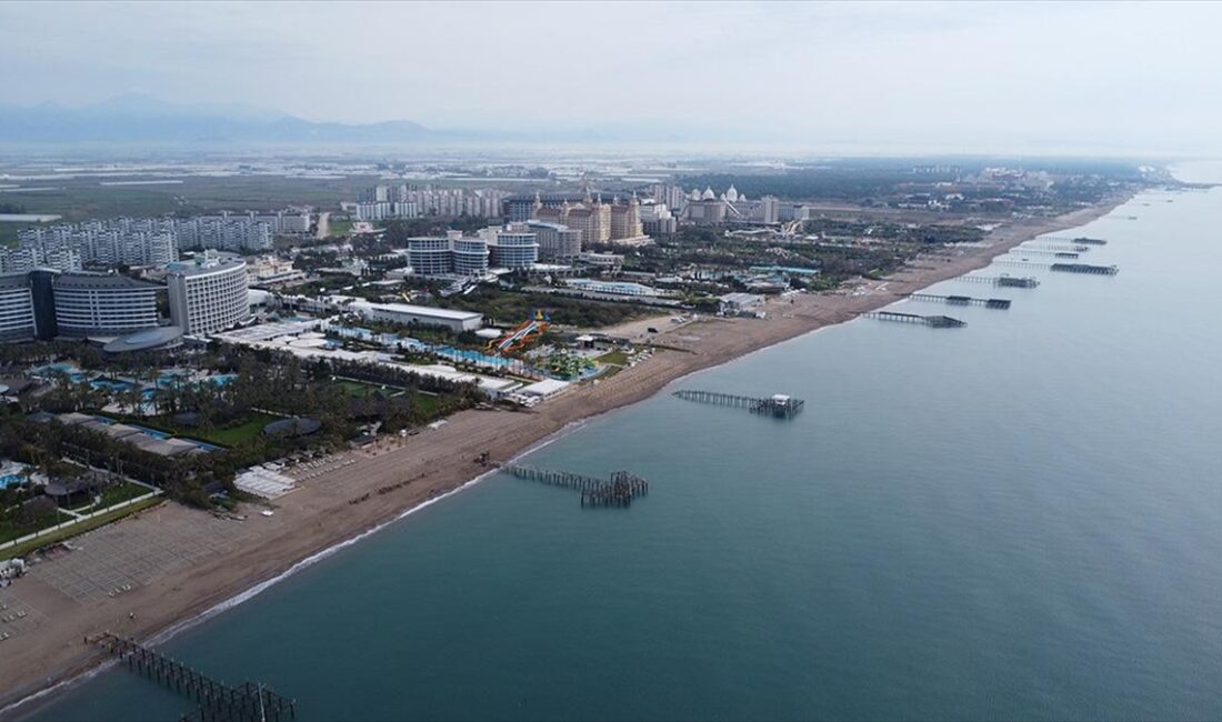 Akdeniz Turistik Otelciler ve İşletmeciler Birliği Başkanı Kaan Kavaloğlu, "Antalya'da