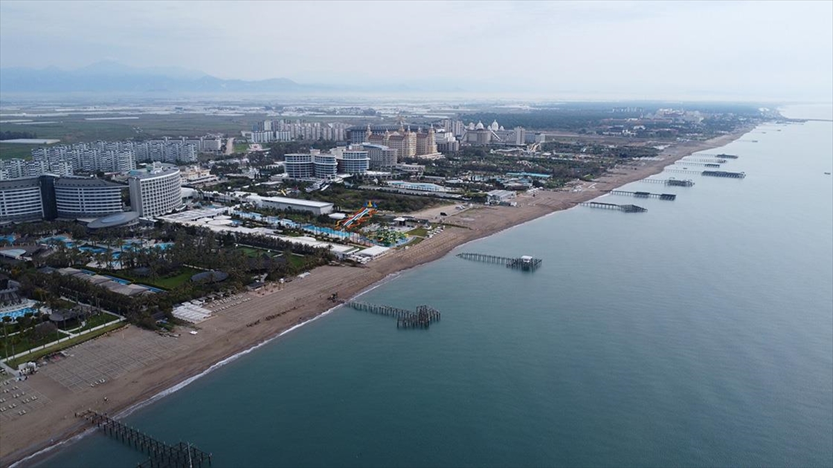 Akdeniz Turistik Otelciler ve İşletmeciler Birliği Başkanı Kaan Kavaloğlu, "Antalya'da