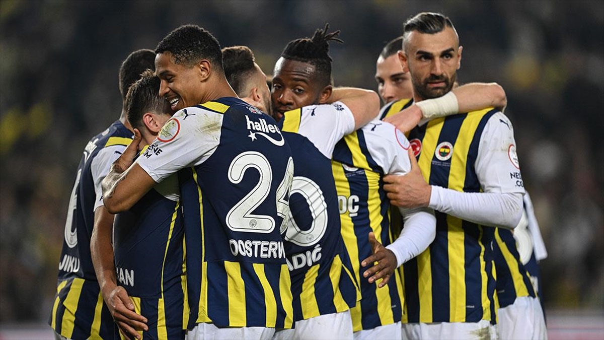 Fenerbahçe Avrupa’da avantaj için sahaya çıkıyor