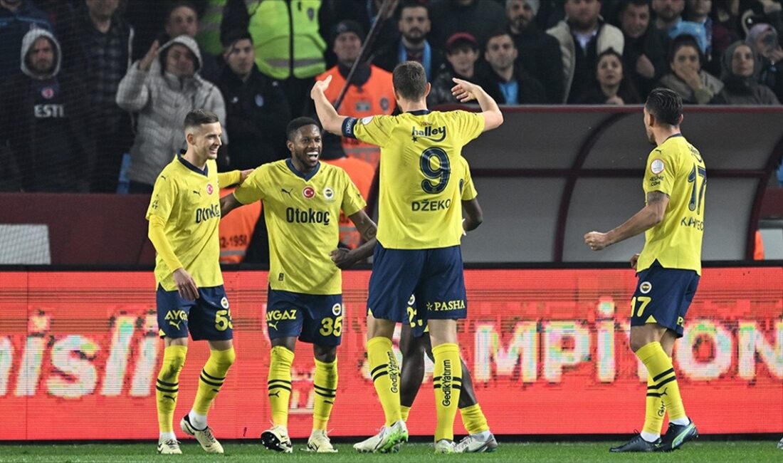 Avrupa futbolunda ulusal ve uluslararası arenada mücadele eden 8 takım,